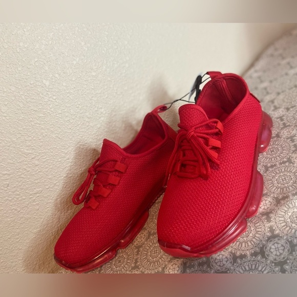Taxi Shoes - Taxi~NWT~Aries~Red~Breathable Mesh Textile~Lace-Up~Athletic Sneaker Shoe~Size 10